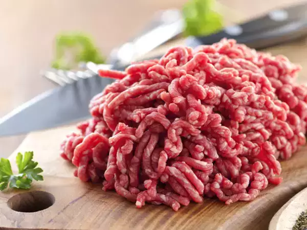Jakie mięso mielone wybrać w zależności od przygotowywanego dania (i za każdym razem robić to dobrze)