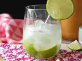 przepis Lemon caipirinha: łatwy do przygotowania brazylijski drink bez shakera do koktajli
