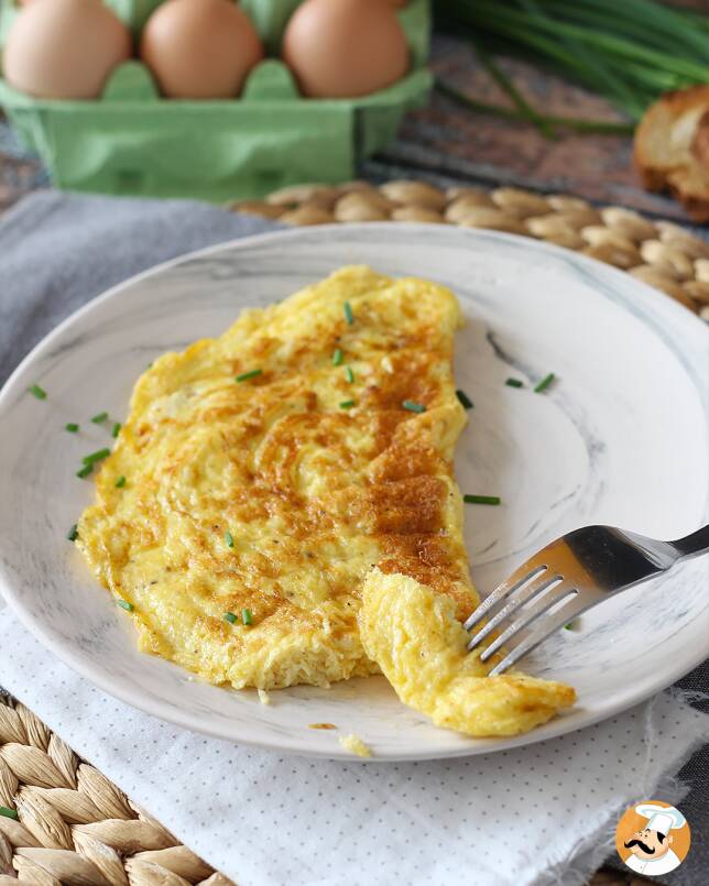 4. Omlet serowy