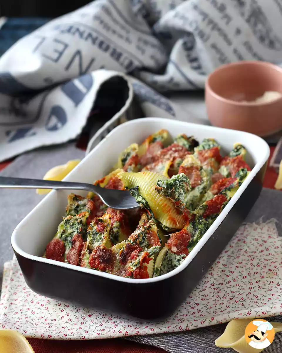 9. Conchiglioni nadziewane ricottą i szpinakiem