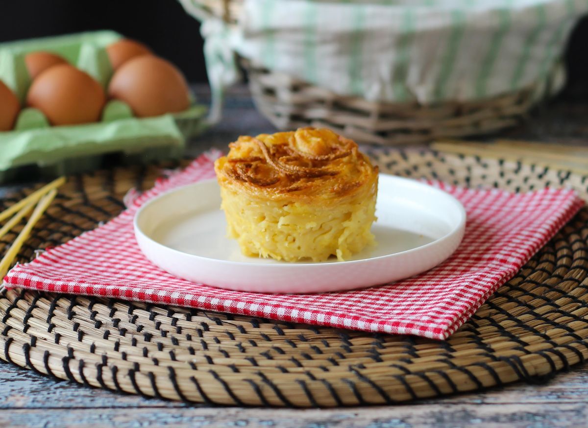 6. Omlet makaronowy w pojedynczych porcjach