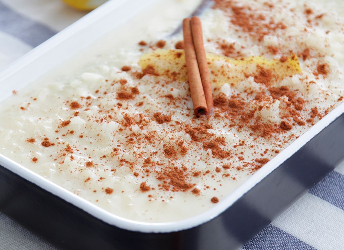 Pudding ryżowy: powolna łyżka, mały ogień