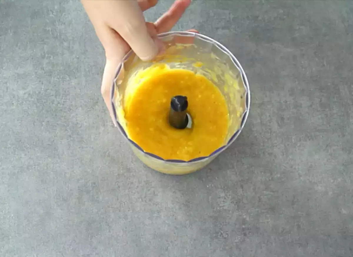2. Przygotować puree z mango