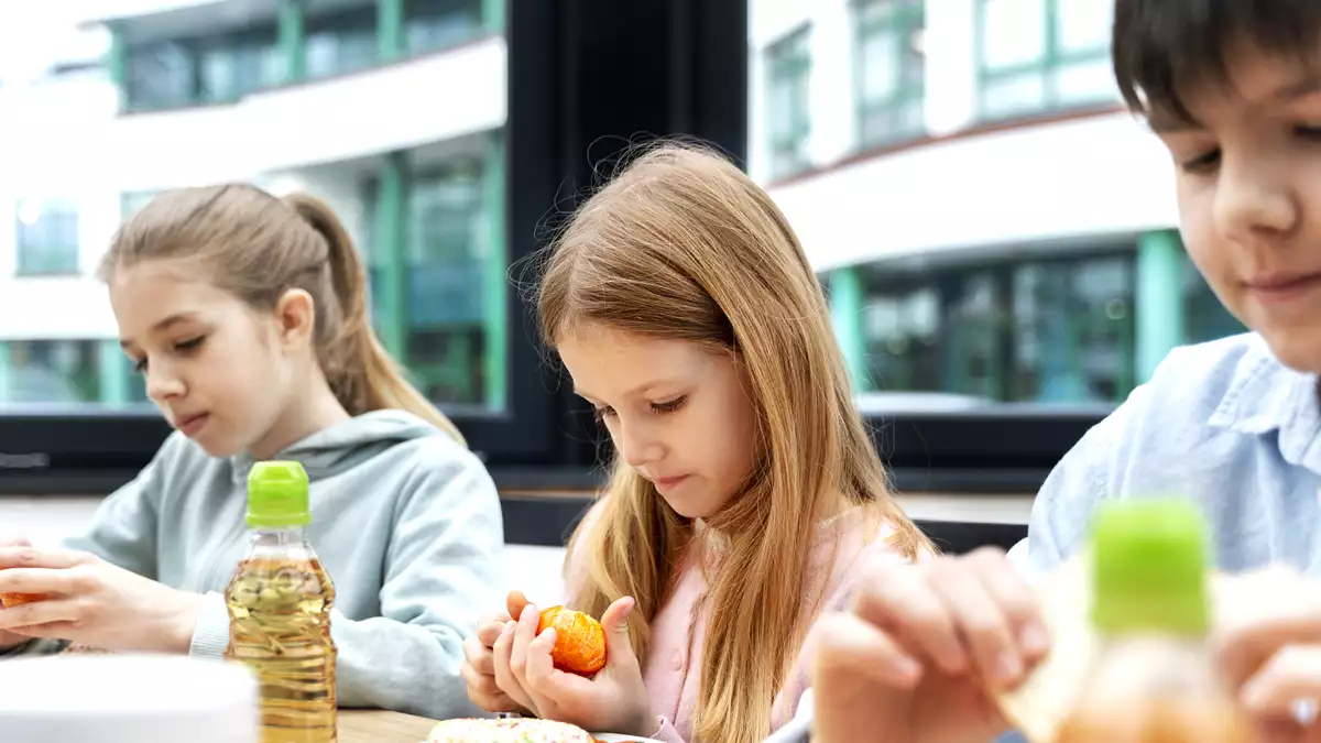 Najpopularniejsza ryba w szkolnych menu, zakazana we Francji z powodu swojej toksyczności