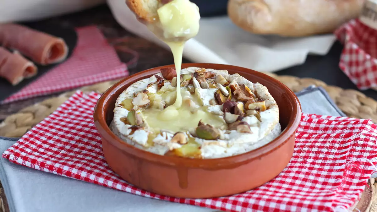 Im bardziej śmierdzący, tym lepszy? Sery, które przerażają zapachem i hipnotyzują smakiem