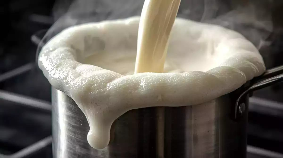 Ta codzienna tajemnica, której nikt tak naprawdę nigdy ci nie wyjaśnił (i która za każdym razem powoduje bałagan w kuchni)