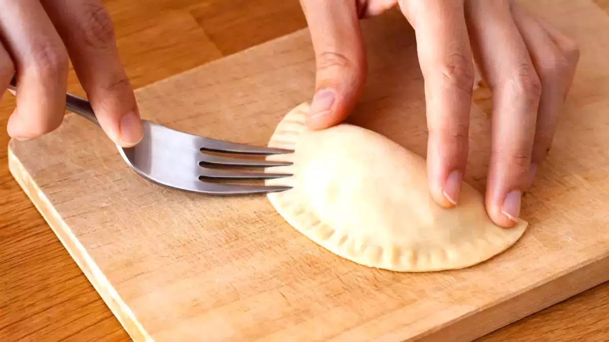 Sztuczki kulinarne z widelcem: najprostsze (i najbardziej przydatne) wielofunkcyjne narzędzie w kuchni