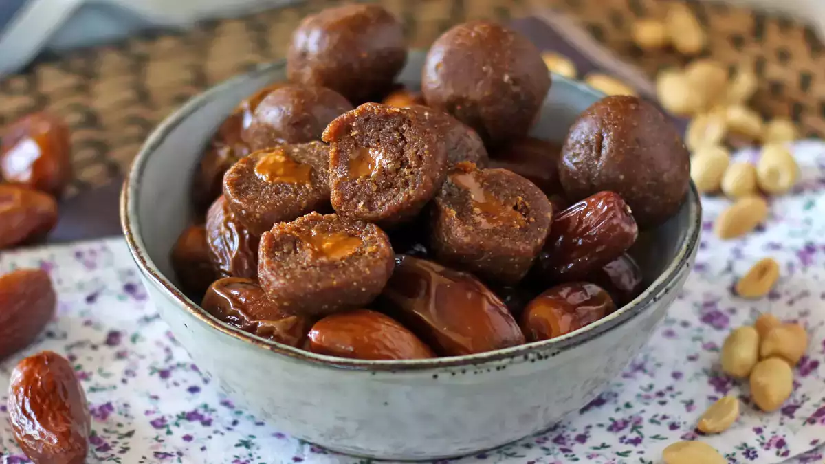 10 przepisów bez dodatku cukru: lekkie desery, które nie wydają się lekkie