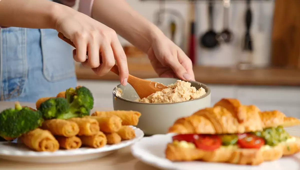 Codzienny menu, 14 maja: smakowite krokiety, wykwintne kanapki i owocowa tarta