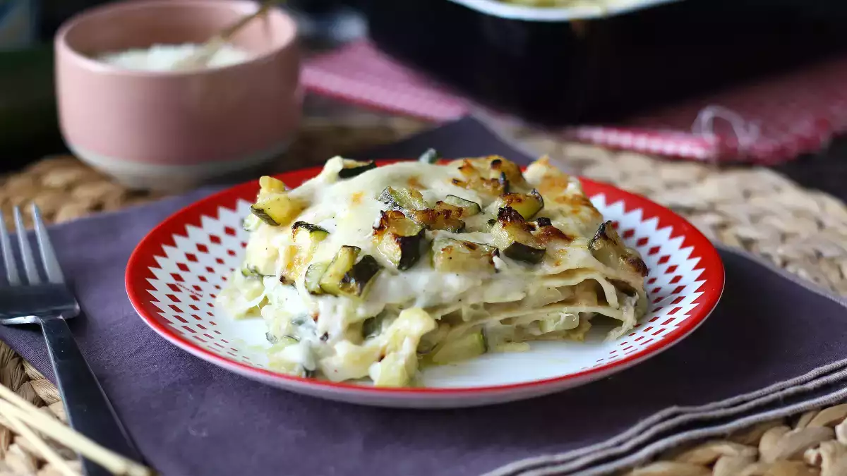 Lasagne, zapiekanka z makaronem i domowe ciasto francuskie: powrót do domu pachnący niedzielą