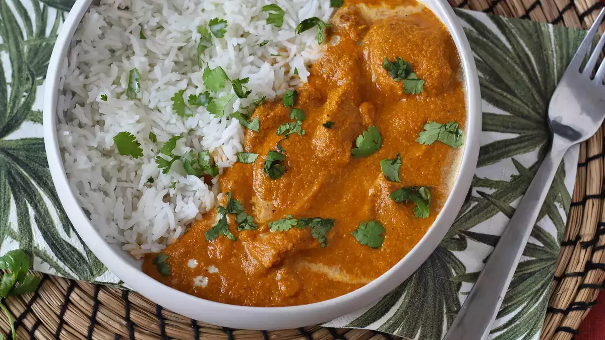 Wciąż wahasz się między ryżem basmati a jaśminowym? Wybierz odpowiedni rodzaj, kierując się aromatem, konsystencją i daniem
