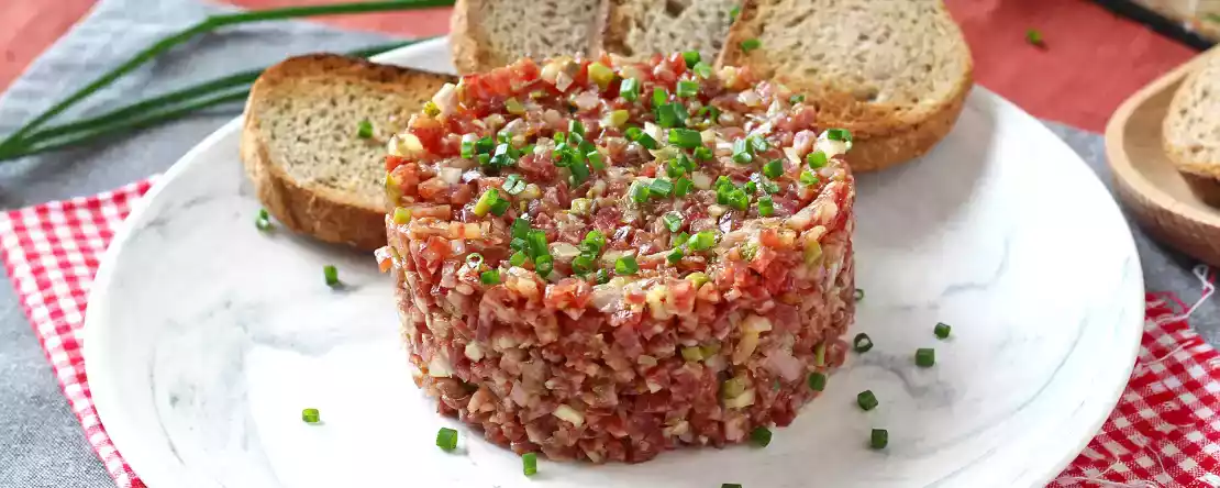 7 zimnych przystawek idealnych na letnie kolacje na świeżym powietrzu