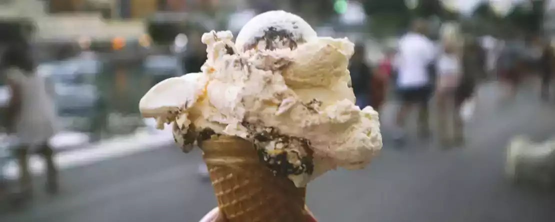 Gelato vs. lody: co je odróżnia i które są zdrowsze?