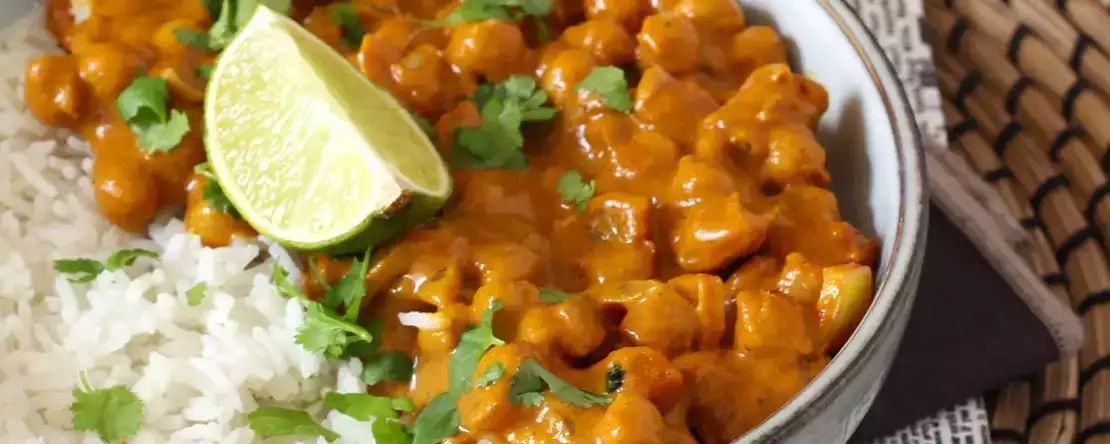 10 zdrowych obiadów jednogarnkowych, które oszczędzają wieczory i kończą z dramatem zmywarki