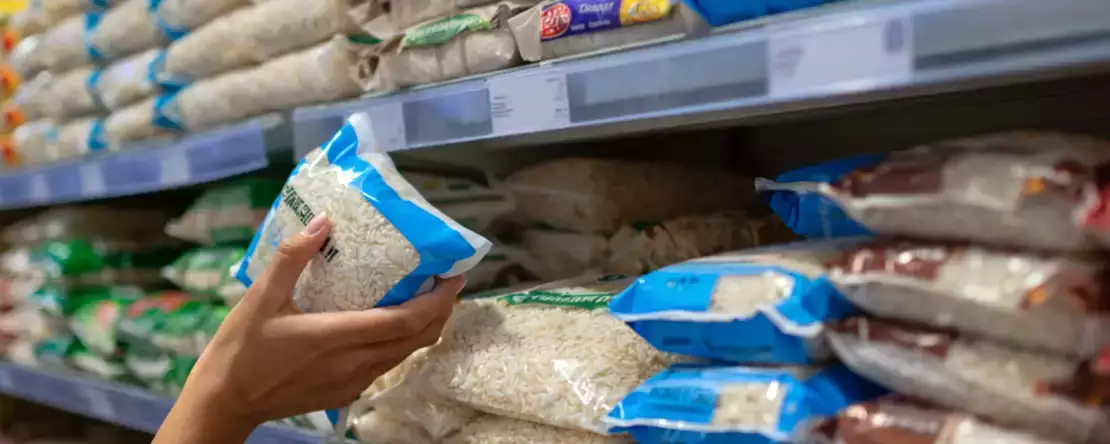 Ryż wygląda tak samo na półce, ale ten przeoczony szczegół robi różnicę w wyniku