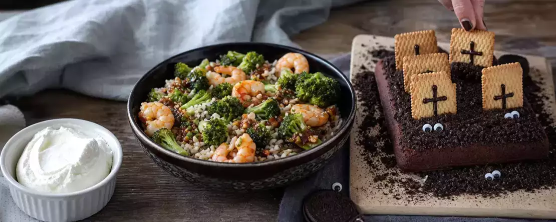 Menu dnia, 29 października: domowy serek, pikantne brokuły z krewetkami i halloweenowe brownie