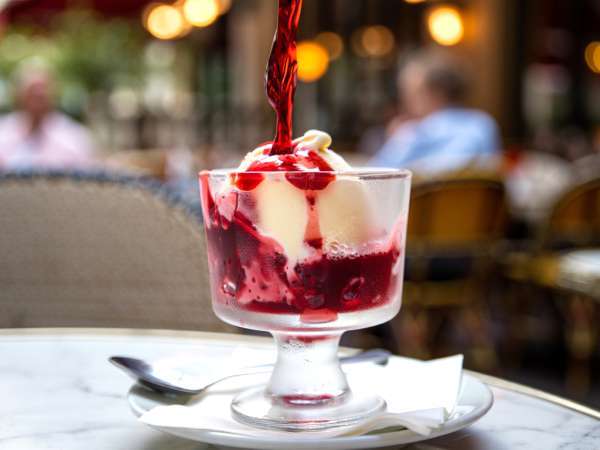 Najbardziej nieoczekiwane połączenie roku: wino i lody, zwycięska kombinacja w TikTok