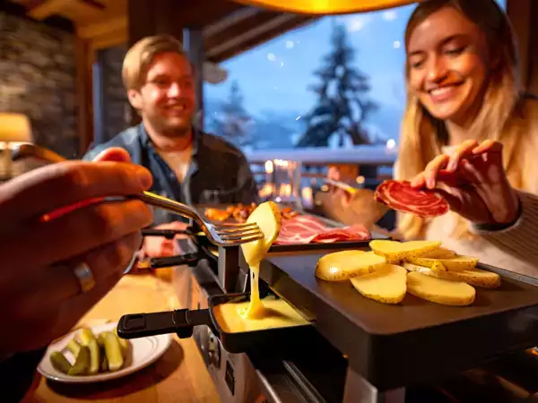 Czy myślałeś, że zimą masz ochotę na słodycze? Co zimno naprawdę robi z twoim ciałem