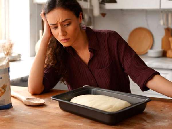 Dlaczego moje ciasto chlebowe nie wyrasta na zimno (i 5 prostych sztuczek, które działają)