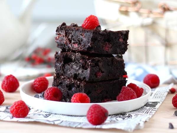 Paradoks wyłączenia piekarnika: 9 przepisów, które gotują się same (i dlaczego ta technika naprawdę działa)