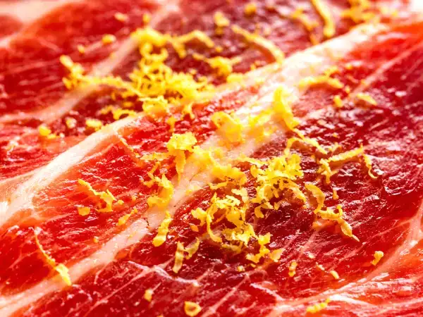 Szynka z cytryną: geniusz czy świętokradztwo?