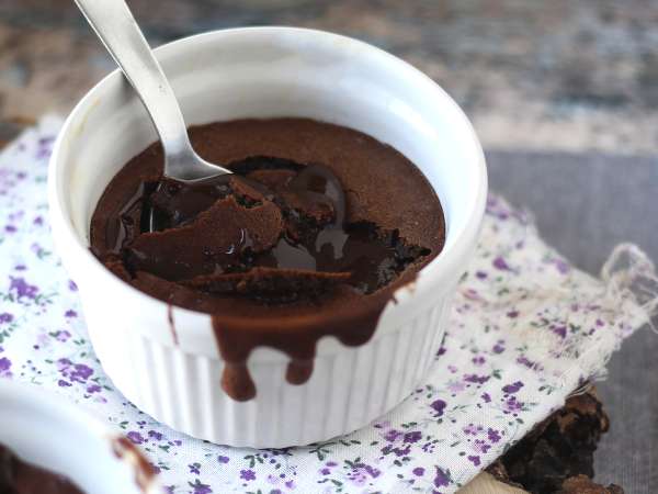 Niektóre potrawy po prostu nie mogą czekać: 9 dań, które powinny być serwowane na miejscu