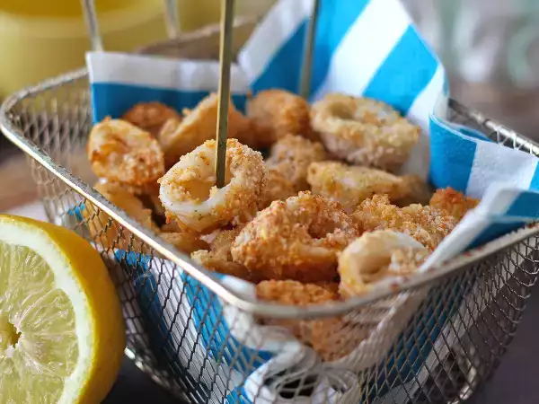 Ryba we frytkownicy powietrznej? Odkryj 7 lekkich, chrupiących i superszybkich przepisów, których możesz się nie spodziewać (ale które pokochasz od pierwszego kęsa).