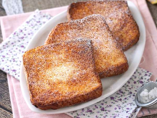 Torrijas i smażone mleko we frytkownicy powietrznej: dwa wspaniałe wielkanocne słodycze, które dobrze sprawdzają się również bez patelni.