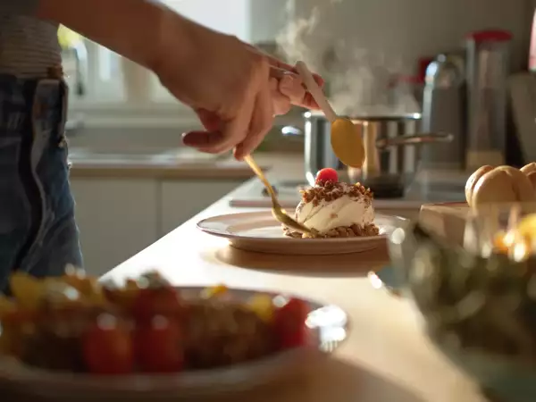Menu dnia, 10 lipca: chrupiące domowe doritos, burgery z dyni piżmowej i urocze ciasto z królika