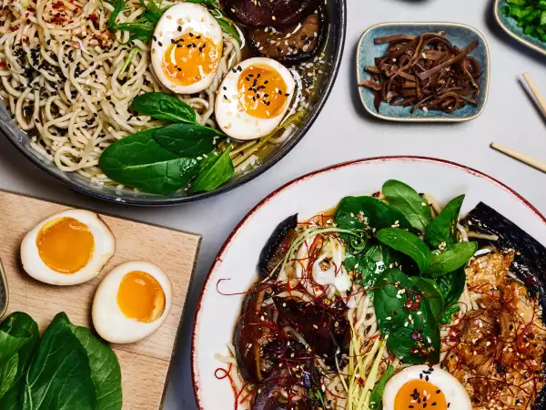 Ramen wydaje się skomplikowany? Te pięć elementów ułatwi zrozumienie każdej miski
