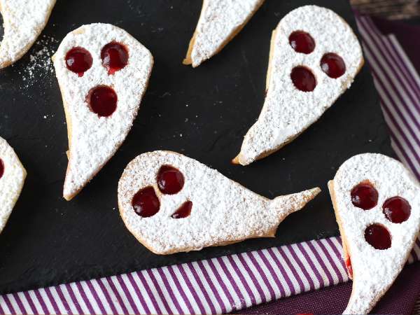 Duchy, potwory, czekolada… 8 idealnych deserów na Halloween
