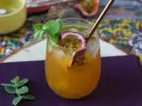 Artykuły: 8 super orzeźwiających letnich drinków, które możesz przygotować od razu w domu (numer 5 jest niesamowity!)