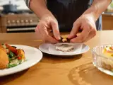Artykuły: Codzienny menu, 12 maja: słodkie krówki, soczysty kurczak i delikatny krem