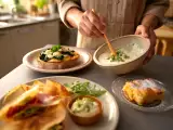 Artykuły: Codzienny menu, 20 maja: pyszne wrapy, zapiekanka z jarmużu i królewskie ciasto