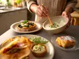 Artykuły: Codzienny menu, 20 maja: pyszne wrapy, zapiekanka z jarmużu i królewskie ciasto