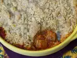 Artykuły: Ten crumble z ratatouille można przygotować z wyprzedzeniem i smakuje równie dobrze na ciepło, jak i na zimno!