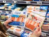 Artykuły: Paluszki krabowe nie zawierają kraba: jak wybrać surimi, które jest warte uwagi