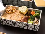 Artykuły: Lunchbox jak japońskie bento: 9 trików na apetyczny obiad do pracy