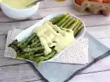 Przepis Szparagi z sosem mousseline