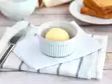 Przepis Jak zrobić domowe masło?