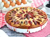 Przepis Tarta brioszkowa ze śliwkami