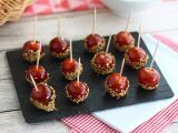 Przepis Karmelizowane pomidorki cherry z sezamem lub pomidorki d'amour
