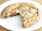 Przepis Gigantyczne ciasto ciasteczkowe z piankami marshmallows