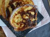 Przepis Wilgotna i chrupiąca brioche perdu