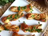 Przepis Skręty z ciasta francuskiego z serem i pietruszką: obowiązkowy przepis na aperitif