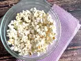 Przepis Popcorn bez oleju przygotowany w mikrofalówce