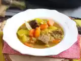 Przepis Gulasz wołowo-ziemniaczany w szybkowarze