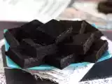 Przepis Ciasto oreo z zaledwie 3 składników, gotowe w 6 minut w mikrofalówce!