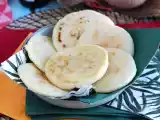 Przepis Wenezuelskie arepas, bezglutenowe bułki z zaledwie 3 składników