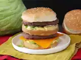 Przepis Big mac, słynny hamburger do samodzielnego przygotowania!